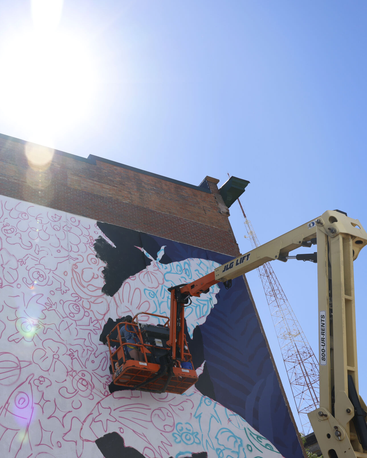 060624-qc-nws-rockislandmural 9.jpg